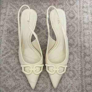 Zara Cream Pointed Slingback Heels with Chain